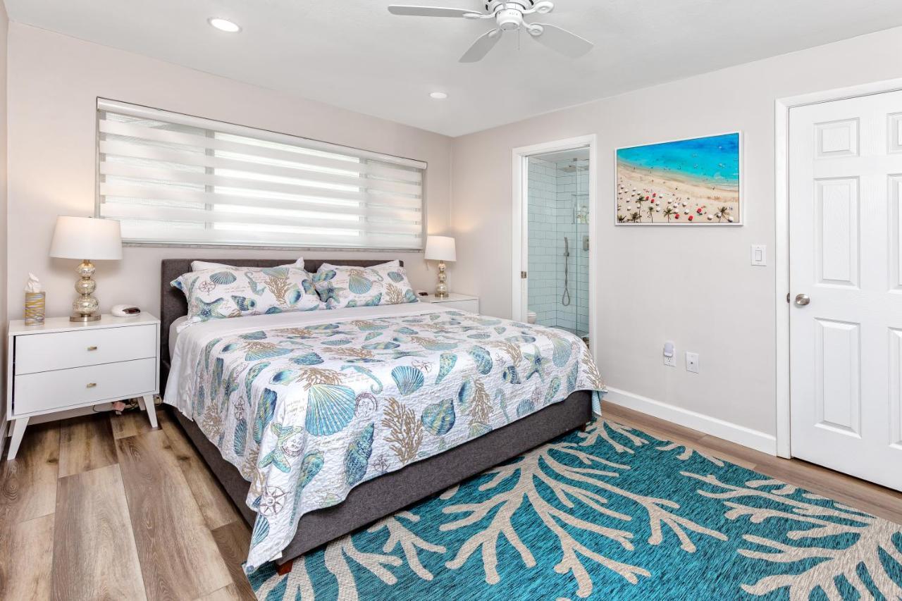 Modern Home, Heated Pool, Close To Beaches! ターポン・スプリングス エクステリア 写真