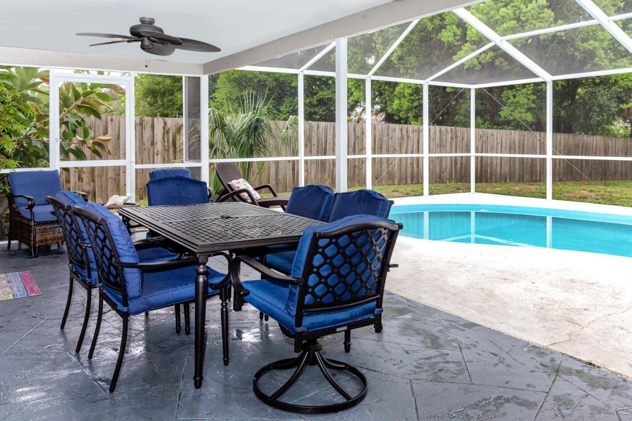 Modern Home, Heated Pool, Close To Beaches! ターポン・スプリングス エクステリア 写真